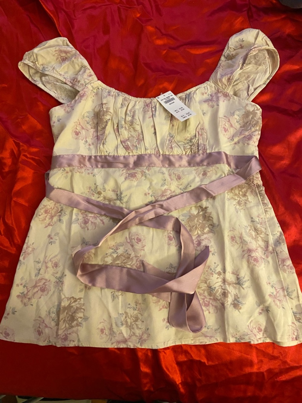 Hollister Cream Floral Short Sleeve Top with Pink Ribbon